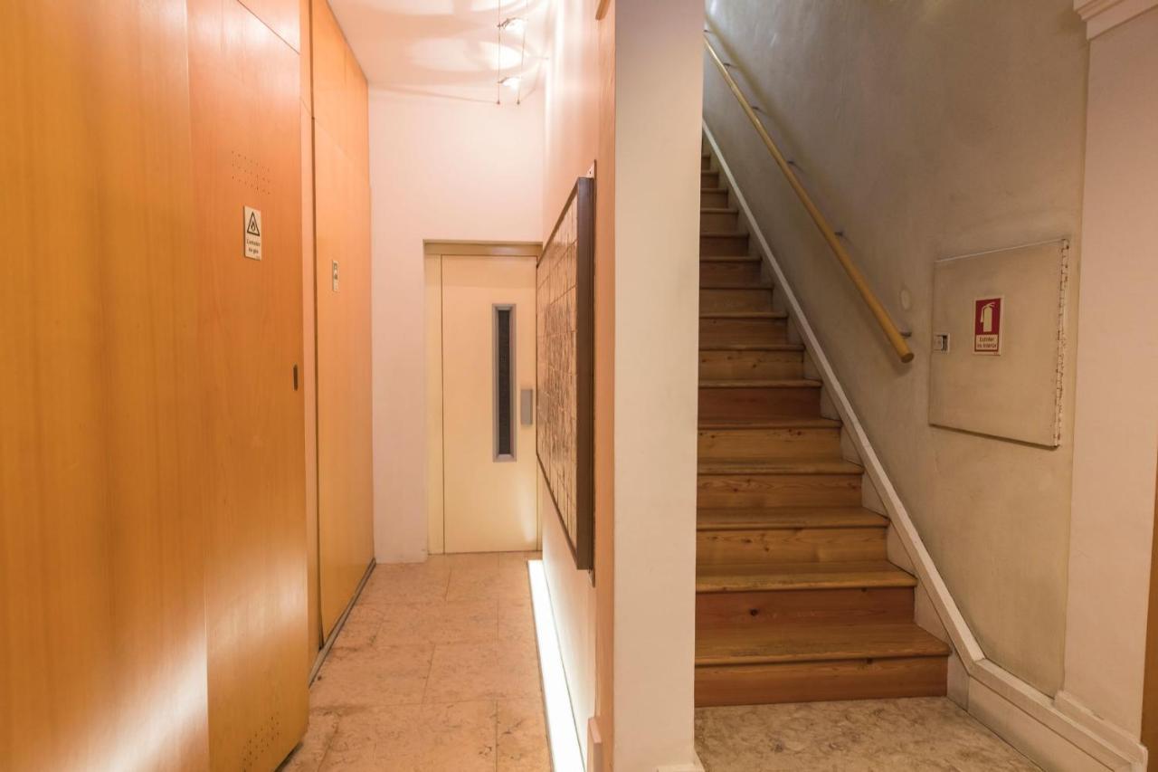 Lovelystay - Downtown Cosy Wonder Lisbona Esterno foto
